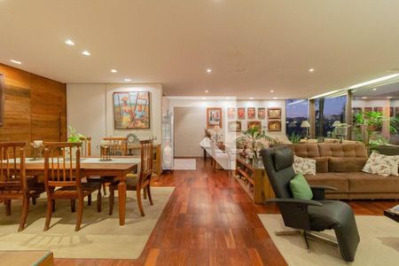 Casa de Condomínio à venda com 4 quartos, 440m² em Vila Alpina, Nova Lima
