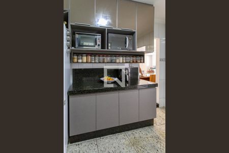 Cozinha de casa à venda com 3 quartos, 150m² em São Gabriel, Belo Horizonte