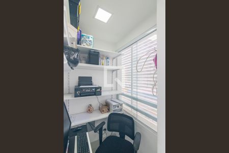 Apartamento à venda com 83m², 2 quartos e 2 vagasÁrea Técnica Escritório