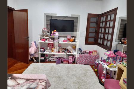 Casa à venda com 3 quartos, 234m² em Vila Liberdade, Jundiaí