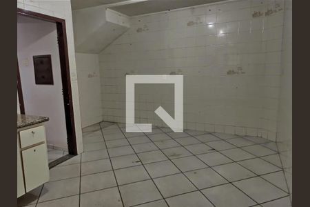Casa à venda com 3 quartos, 93m² em Vila Antonieta, São Paulo