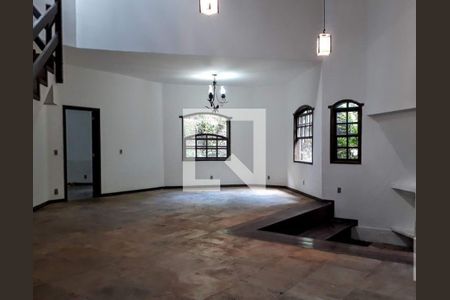 Casa à venda com 4 quartos, 1018m² em Pau Pombo, Nova Lima