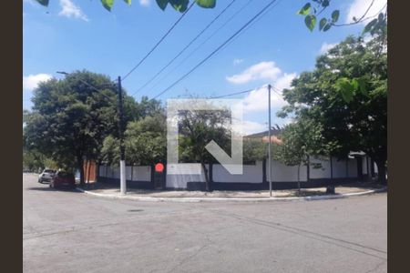Casa à venda com 3 quartos, 189m² em Campo Grande, São Paulo