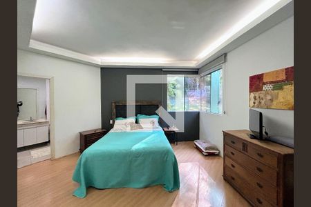 Quarto de casa de condomínio à venda com 4 quartos, 300m² em Retiro Do Chale, Brumadinho