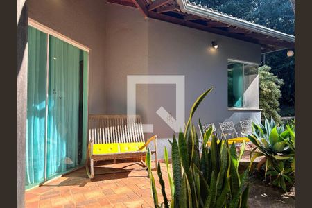 Casa de condomínio à venda com 300m², 4 quartos e 4 vagasÁrea Externa