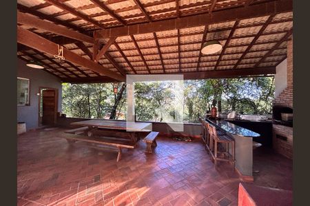 Casa de condomínio à venda com 300m², 4 quartos e 4 vagasÁrea Externa