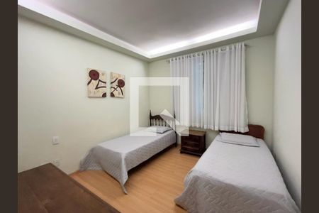 Quarto de casa de condomínio à venda com 4 quartos, 300m² em Retiro Do Chale, Brumadinho