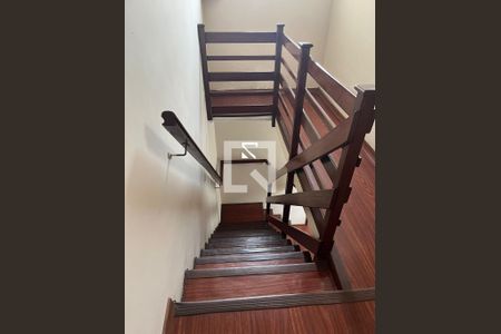 Casa à venda com 327m², 3 quartos e 7 vagas