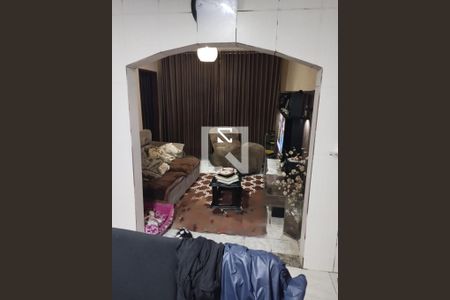 Casa à venda com 3 quartos, 185m² em Cidade São Jorge, Santo André