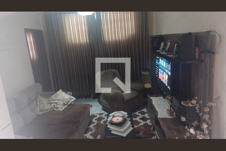 Casa à venda com 3 quartos, 185m² em Cidade São Jorge, Santo André