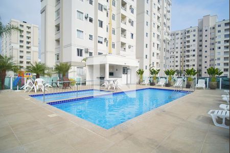 Apartamento para alugar com 58m², 2 quartos e 1 vagaÁrea comum - Piscina
