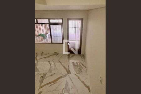 Casa à venda com 4 quartos, 187m² em Vila Bertioga, São Paulo