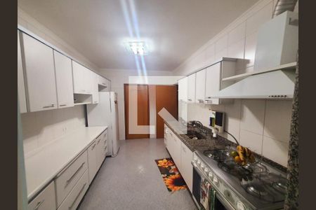 Apartamento à venda com 137m², 3 quartos e 2 vagas