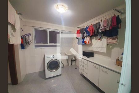Apartamento à venda com 137m², 3 quartos e 2 vagas