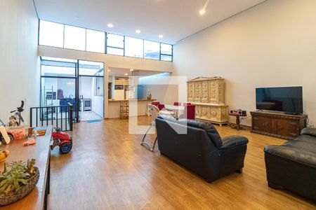 Sala de casa à venda com 6 quartos, 480m² em Perdizes, São Paulo