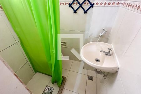 Banheiro de apartamento para alugar com 1 quarto, 30m² em Copacabana, Rio de Janeiro