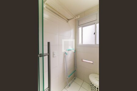 Apartamento à venda com 43m², 2 quartos e 1 vaga Apartamento à venda com 43m², 2 quartos e 1 vagaÁrea de Serviço