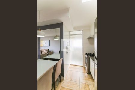 Apartamento à venda com 43m², 2 quartos e 1 vaga Apartamento à venda com 43m², 2 quartos e 1 vagaCozinha