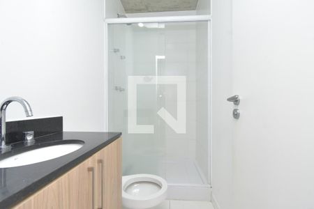 Banheiro de kitnet/studio à venda com 1 quarto, 29m² em República, São Paulo