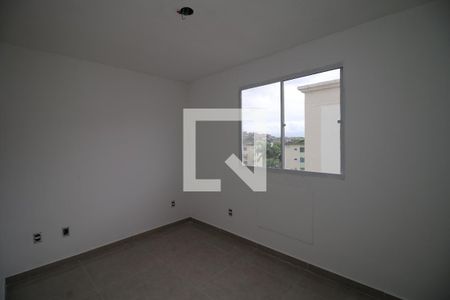 Quarto 1 de apartamento para alugar com 2 quartos, 42m² em Brás de Pina, Rio de Janeiro