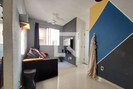 SALA de apartamento à venda com 2 quartos, 44m² em Água Santa, Rio de Janeiro