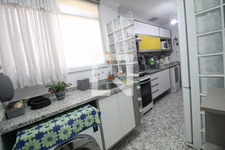 Apartamento à venda com 91m², 3 quartos e 1 vagaÁrea de Serviço