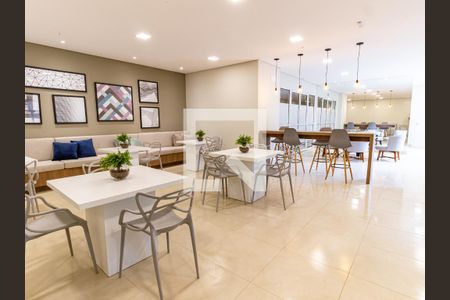 Apartamento para alugar com 19m², 1 quarto e sem vagaÁrea comum - Salão de festas