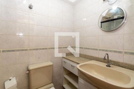 Apartamento à venda com 80m², 2 quartos e 2 vagas Apartamento à venda com 80m², 2 quartos e 2 vagasBanheiro da Suíte