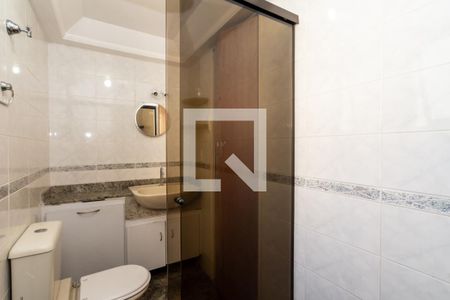 Apartamento à venda com 80m², 2 quartos e 2 vagas Apartamento à venda com 80m², 2 quartos e 2 vagasBanheiro da Suíte