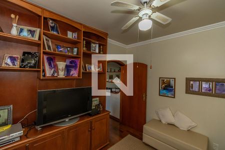 Sala de TV  de apartamento à venda com 3 quartos, 212m² em Jardim Chapadão, Campinas