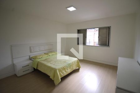 Casa para alugar com 415m², 4 quartos e 6 vagasQuarto 2 