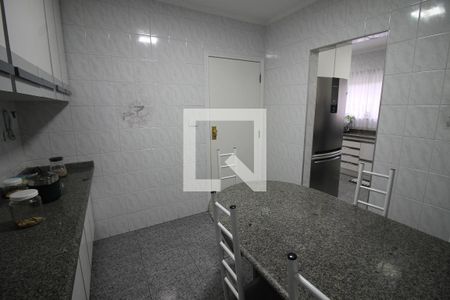 Casa para alugar com 415m², 4 quartos e 6 vagasCozinha