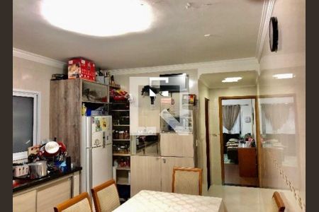 Casa à venda com 4 quartos, 206m² em Jardim Panorama (Zona Leste), São Paulo