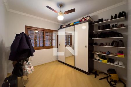 Quarto 1 de casa à venda com 4 quartos, 340m² em Nonoai, Porto Alegre