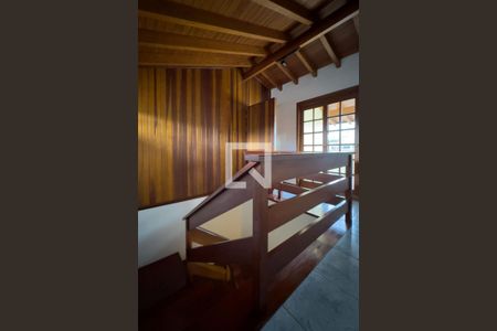 Casa à venda com 340m², 4 quartos e 2 vagasCorredor