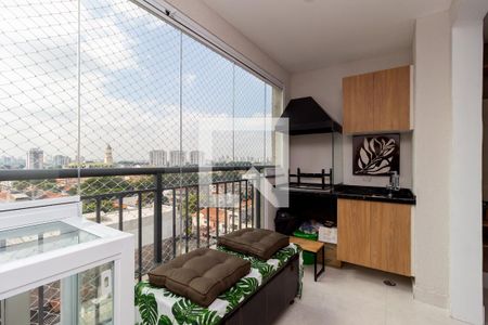 Apartamento à venda com 59m², 2 quartos e 1 vaga Apartamento à venda com 59m², 2 quartos e 1 vagaVaranda