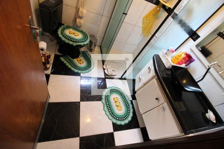 Casa à venda com 217m², 3 quartos e 2 vagasTérreo - Banheiro