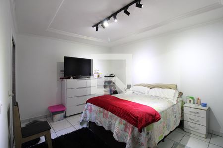 Casa à venda com 217m², 3 quartos e 2 vagasQuarto 1 