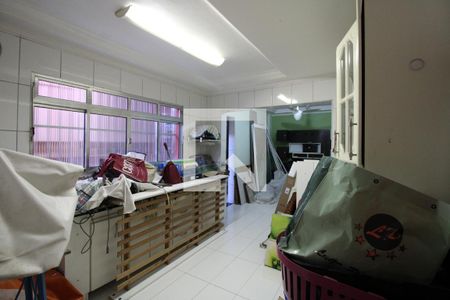 Casa à venda com 217m², 3 quartos e 2 vagasTérreo - Cozinha 3