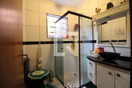 Casa à venda com 217m², 3 quartos e 2 vagasTérreo - Banheiro