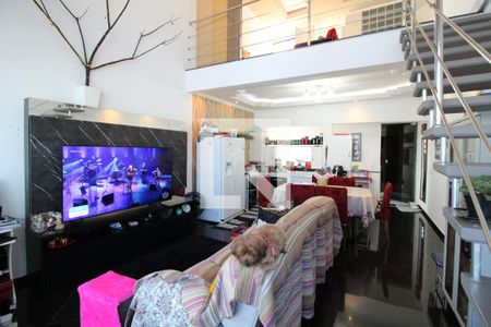 Sala e cozinha  de casa para alugar com 3 quartos, 217m² em Bom Retiro, São Paulo