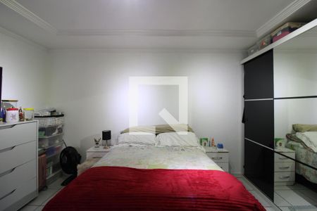 Casa à venda com 217m², 3 quartos e 2 vagasQuarto 1 