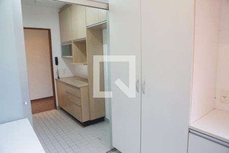 Apartamento para alugar com 79m², 3 quartos e 1 vagaÁrea de Serviço