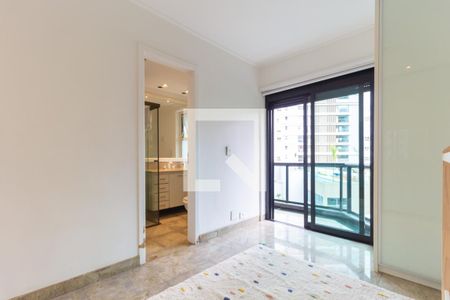 Apartamento à venda com 300m², 4 quartos e 4 vagasSuíte 3