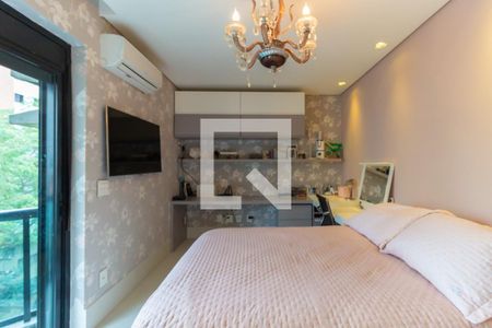 Apartamento à venda com 300m², 4 quartos e 4 vagasSuíte 1