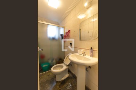 Apartamento à venda com 300m², 4 quartos e 4 vagasBanheiro de Serviço