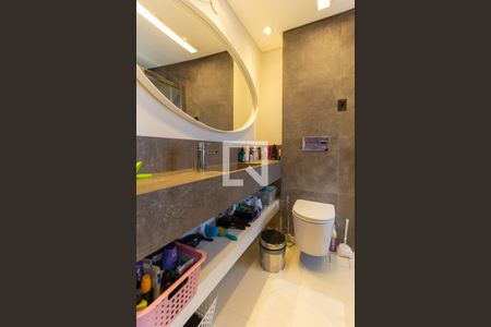 Apartamento à venda com 300m², 4 quartos e 4 vagasBanheiro Suíte 1