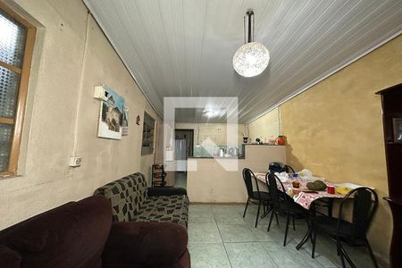 Casa à venda com 180m², 4 quartos e 2 vagasCozinha