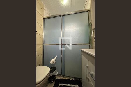 Casa à venda com 180m², 4 quartos e 2 vagasBanheiro