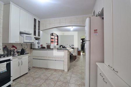 Casa à venda com 199m², 3 quartos e 2 vagasCozinha
